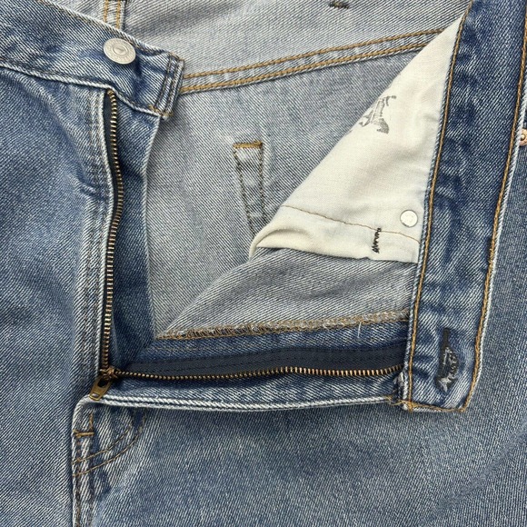 Levi's 550 Jeans Sz 38x34 Medium Wash Tapered Leg Relaxed Fit High Rise Zip Fly - Picture 5 of 7